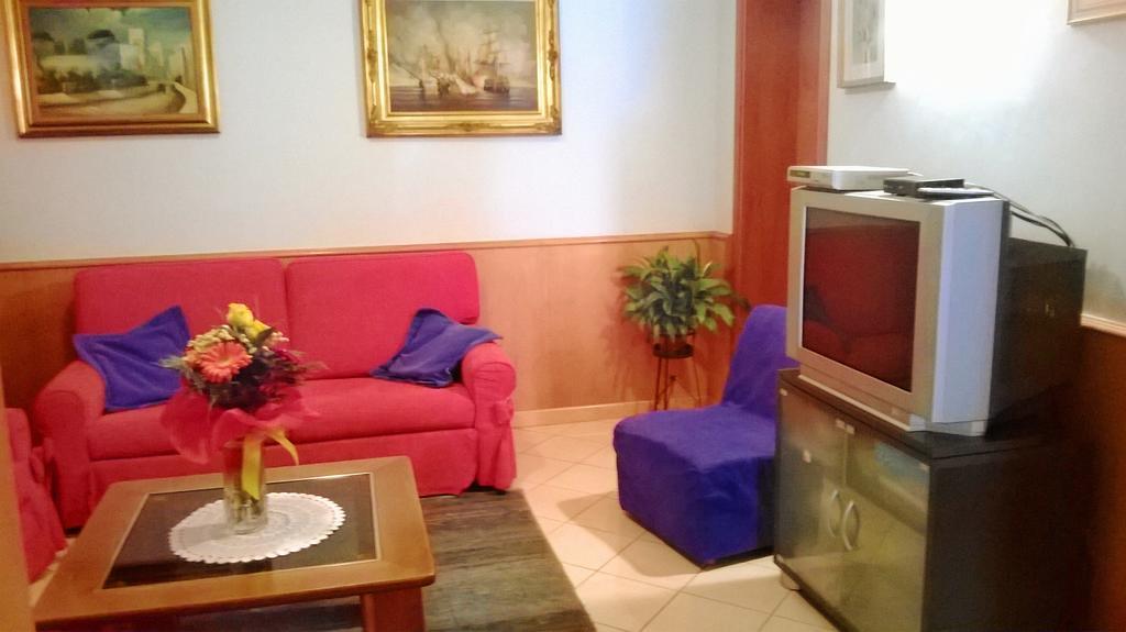 Due Palme Hotel Каорле Екстериор снимка